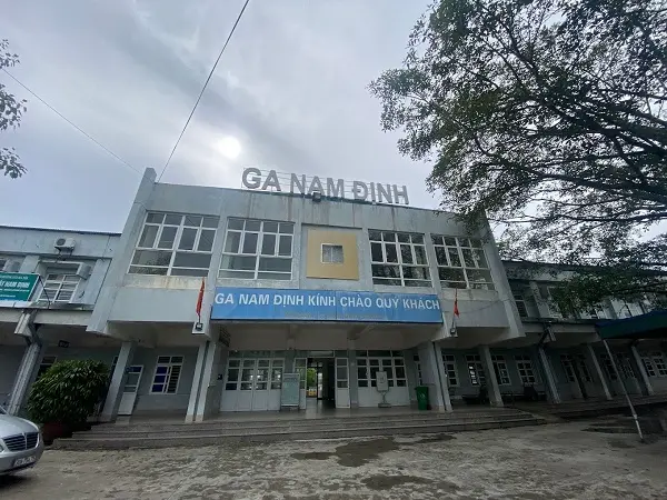 Kiến trúc Ga Nam Định