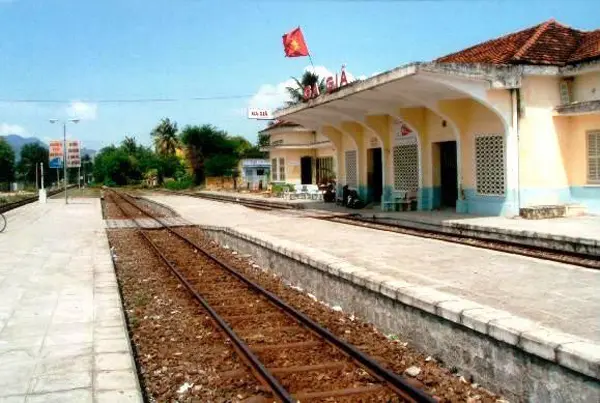 Vé tàu Sài Gòn Giã dừng chân tại ga Giã
