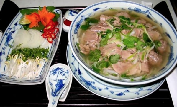 Phở Bát Đàn - Tinh hoa ẩm thực Thủ đô