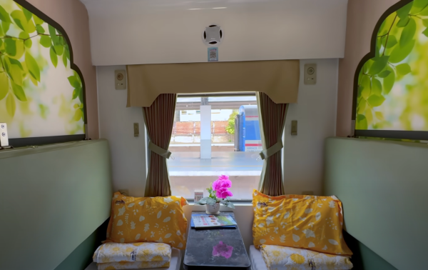 Khoang 2 giường VIP tàu SE22 Sài Gòn Nha Trang